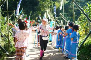 BIB: 3290
                            <button type="button" onclick="openModal(19041127)" class="btn btn-primary btn-sm float-right btn-popup" data-toggle="modal" data-target=".modal-high-quality">
                        <i class="fas fa-shopping-cart"></i> Add to Cart
                    </button>
                                            <button type="button" onclick="isThisMe(19041127, true)" class="btn btn-success btn-sm float-right btn-popup btn-isme hidden" data-toggle="tooltip" data-placement="bottom" title="นี่คือรูปของคุณใช่ไหม คลิกที่นี่เพื่อเอาเข้าอัลบั้ม">
                        <i class="fas fa-plus"></i> Add to album
                    </button>
                    <button type="button" onclick="isThisMe(19041127, false)" class="btn btn-warning btn-sm float-right btn-popup btn-isnotme hidden">
                        <i class="fas fa-ban"></i> Remove from album
                    </button>